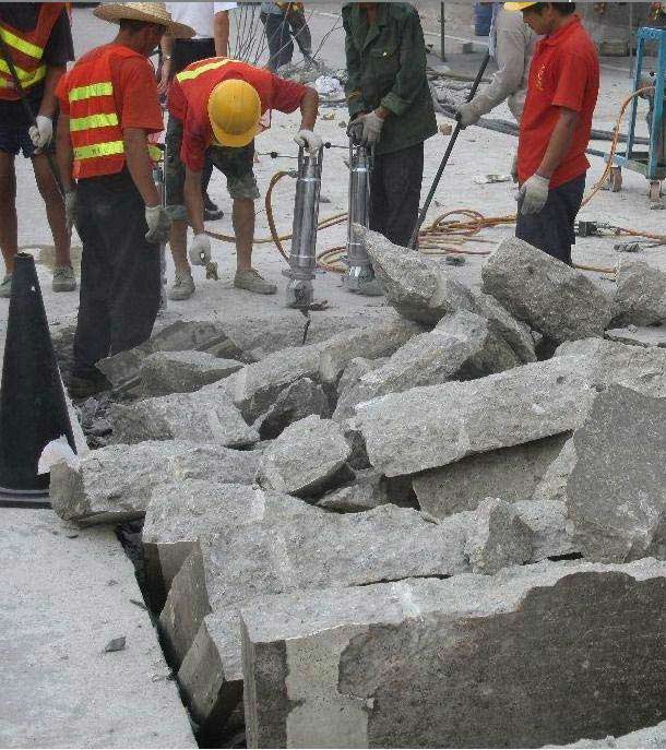 混凝土颚式破碎机 混凝土颚式破碎机