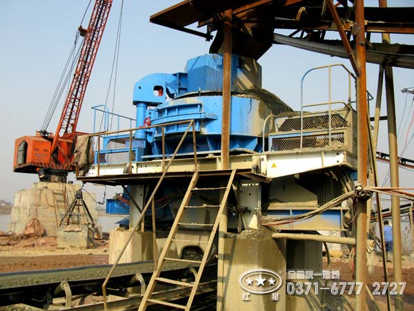 第三代制砂机作业现场 第三代制砂机作业现场