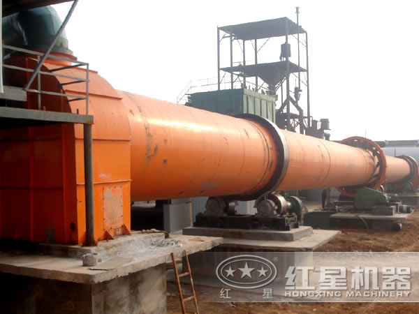 气烧石灰回转窑工作现场 气烧石灰回转窑工作现场