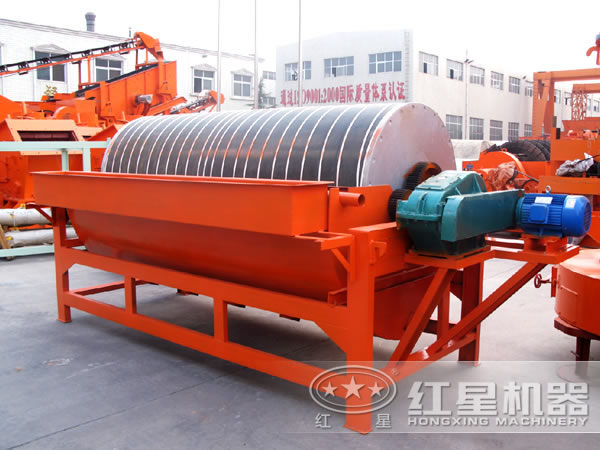 高产磁选机侧面图 高产磁选机侧面图