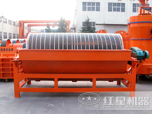 永磁磁选机正面图 永磁磁选机正面图