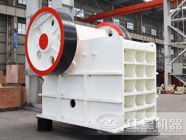 鹅卵石颚式破碎机 鹅卵石颚式破碎机