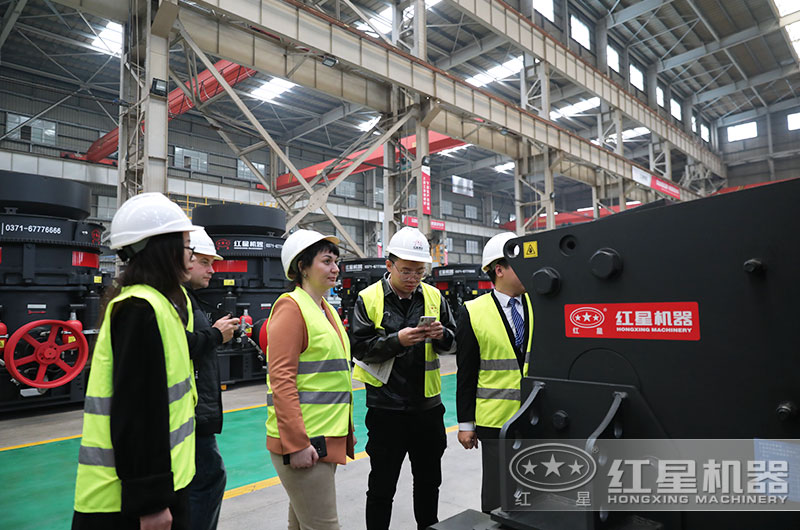 客户来厂考察设备 客户来厂考察设备