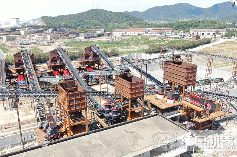 时产3000吨的破碎机工作现场图片 时产3000吨的破碎机工作现场图片