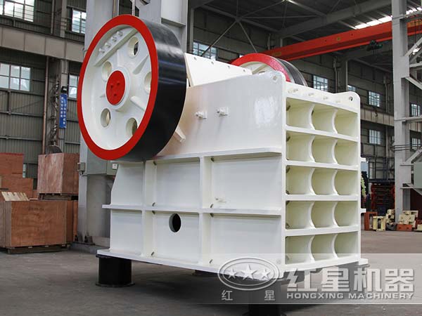 鄂式破碎机液压过载保护装置 鄂式破碎机液压过载保护装置