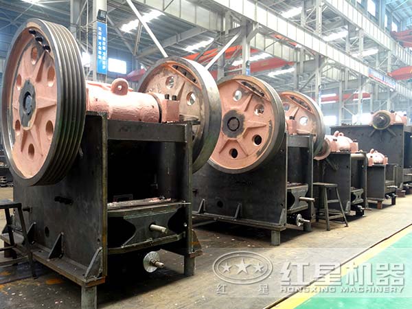 鄂式破碎机机架 鄂式破碎机机架