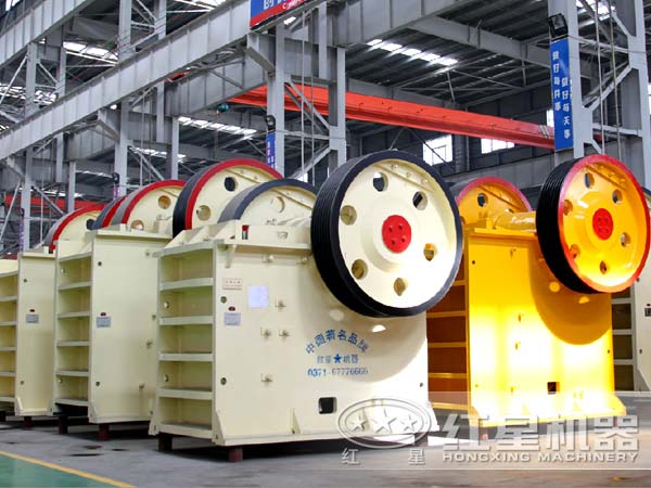 工业常用粗破设备之颚式破碎机 工业常用粗破设备之颚式破碎机