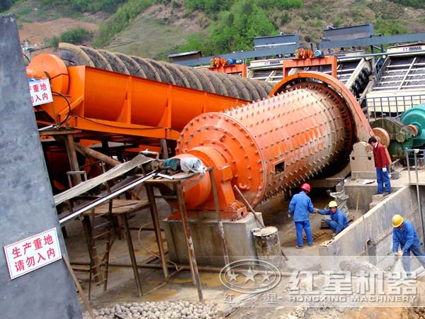 分级机工作现场示意图 分级机工作现场示意图