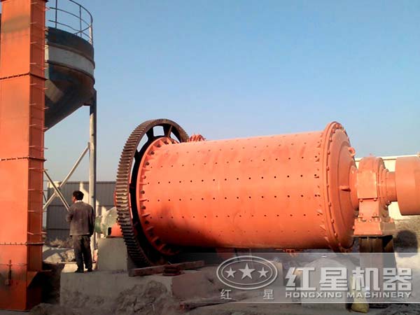 煤渣球磨机客户现场 煤渣球磨机客户现场
