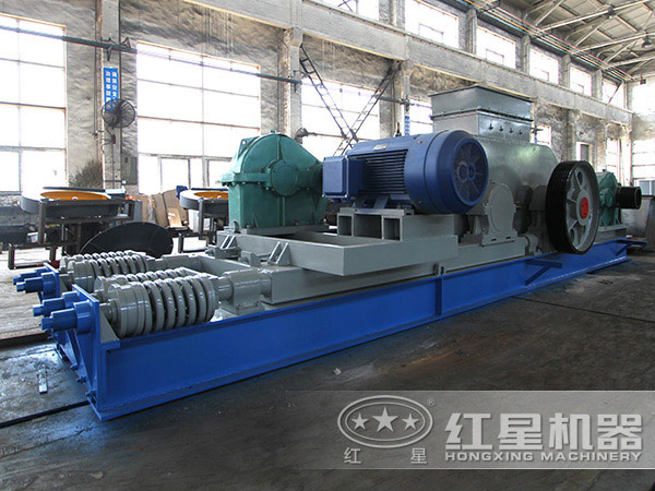 对辊式破碎机生产车间 对辊式破碎机生产车间