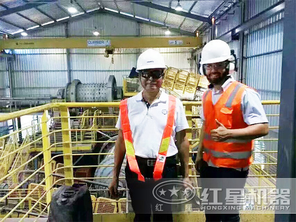 备受用户喜爱的QY千亿国际水泥球磨机 备受用户喜爱的QY千亿国际水泥球磨机