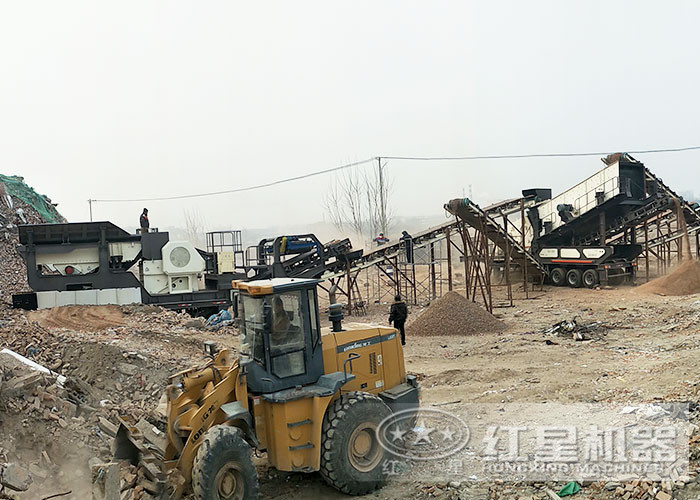 流动打石子机客户作业现场 流动打石子机客户作业现场
