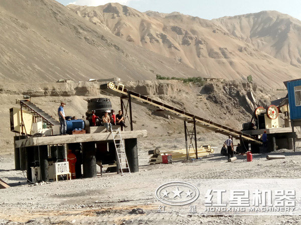 制砂生产线设备安装现场 制砂生产线设备安装现场