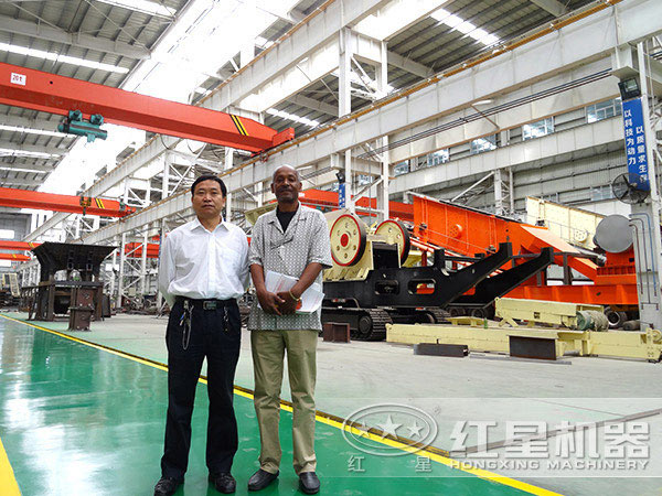 外国友人来厂参观考察 外国友人来厂参观考察