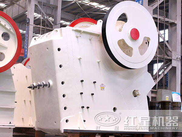 新型环保颚式破碎机 新型环保颚式破碎机