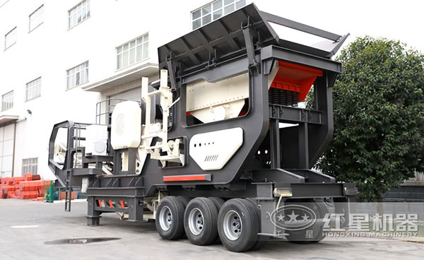 正火的移动破碎石子机 正火的移动破碎石子机