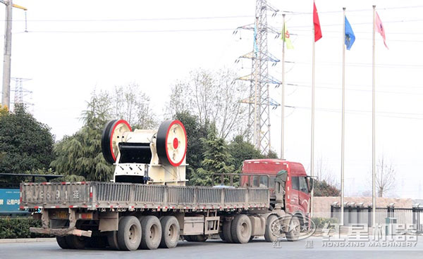 1000*1200鄂破机装车待发货中 1000*1200鄂破机装车待发货中