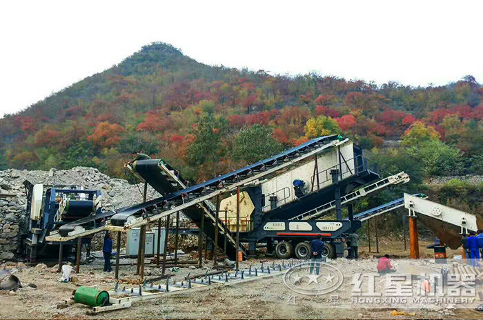 河南焦作采石场移动破碎生产现场 河南焦作采石场移动破碎生产现场