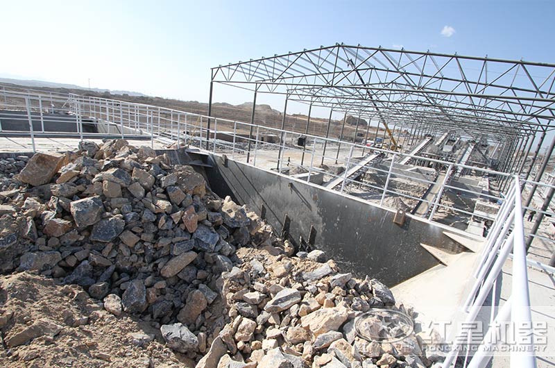 大型石料厂源源不断地为市场输入优质砂石骨料 大型石料厂源源不断地为市场输入优质砂石骨料