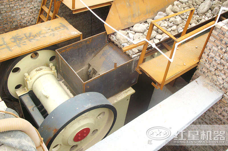 山东鹅卵石生产现场 山东鹅卵石生产现场