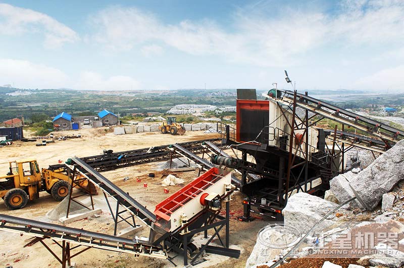 流动打石子机作业客户现场 流动打石子机作业客户现场