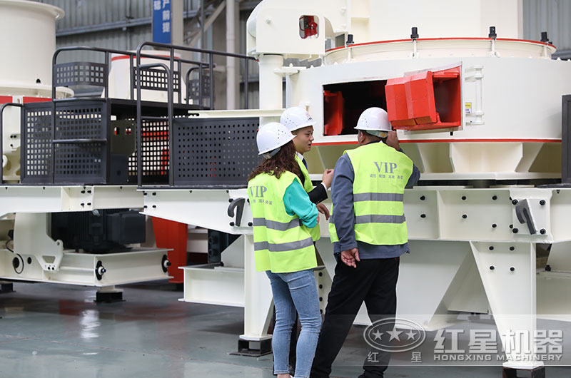 用户来厂参观沙场设备 用户来厂参观沙场设备