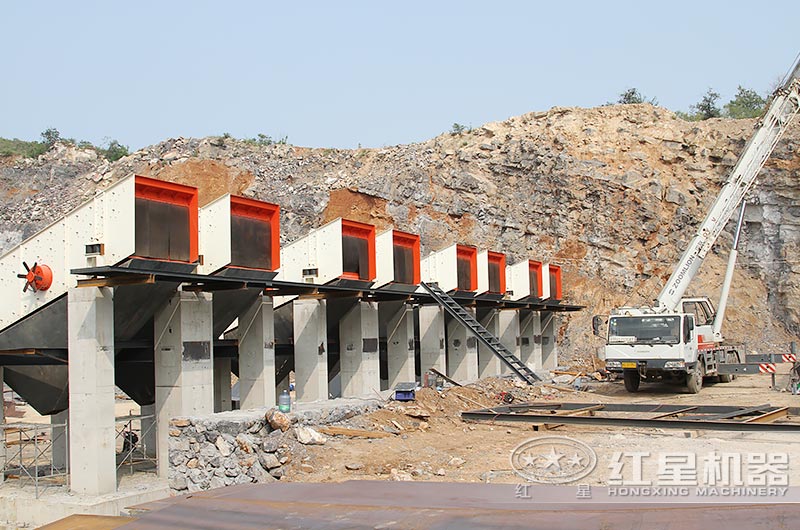 设备购置费用占据总投资的一大部分 设备购置费用占据总投资的一大部分