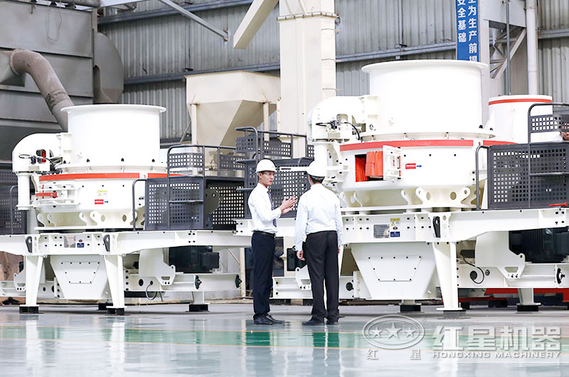 技术经理在详细的介绍每种设备的性能及报价 技术经理在详细的介绍每种设备的性能及报价