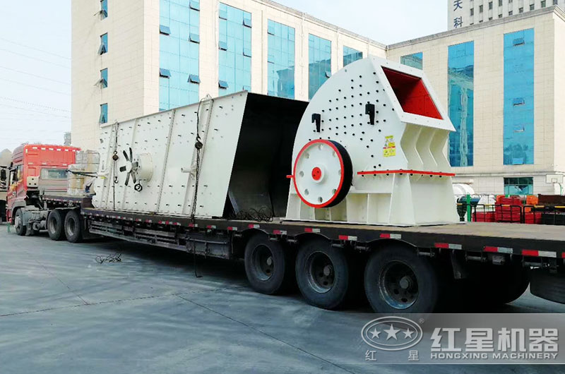 QY千亿国际大型锤破机发货现场 QY千亿国际大型锤破机发货现场