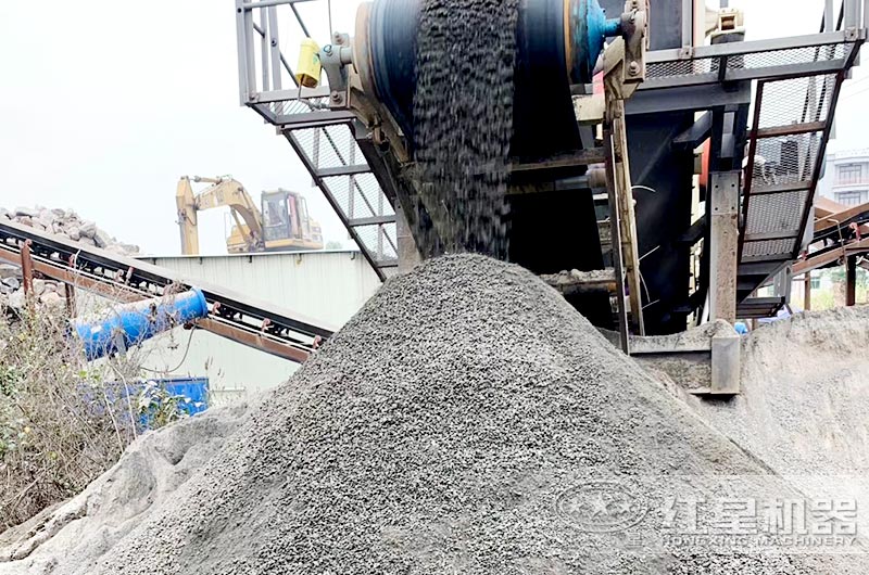 把握商机的用户大规模粉碎建筑垃圾现场 把握商机的用户大规模粉碎建筑垃圾现场