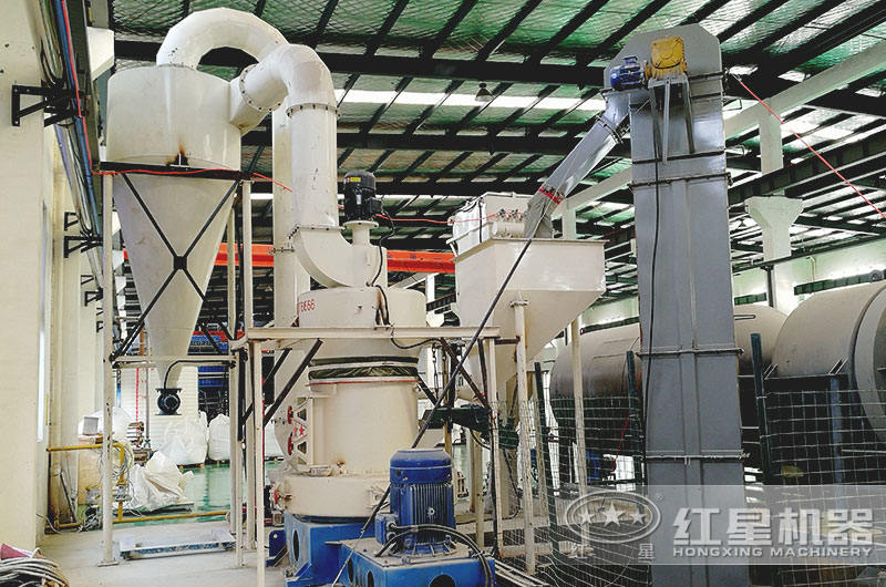 QY千亿国际雷蒙磨粉机作业现场 QY千亿国际雷蒙磨粉机作业现场