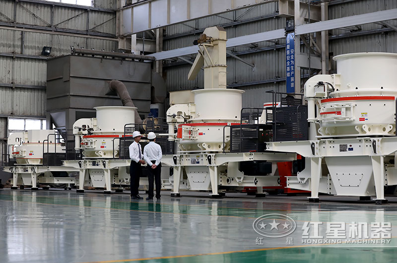 客户来厂考察河卵石制砂机 客户来厂考察河卵石制砂机