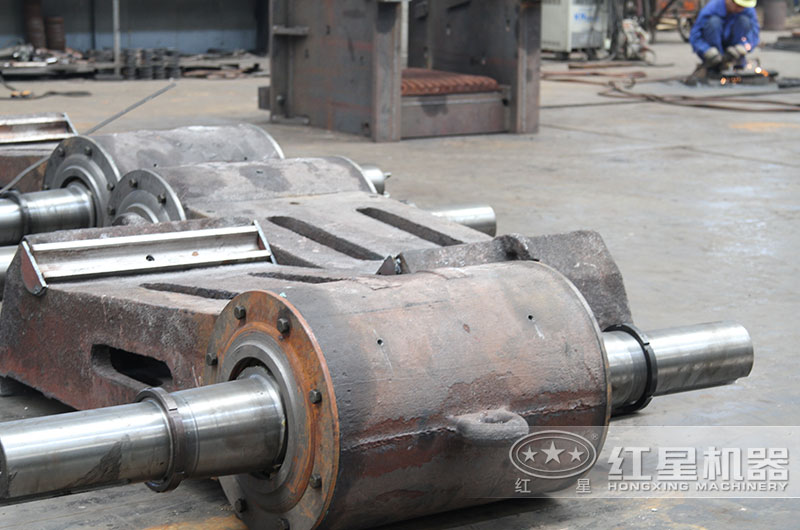 细颚破机的部件——动鄂 细颚破机的部件——动鄂