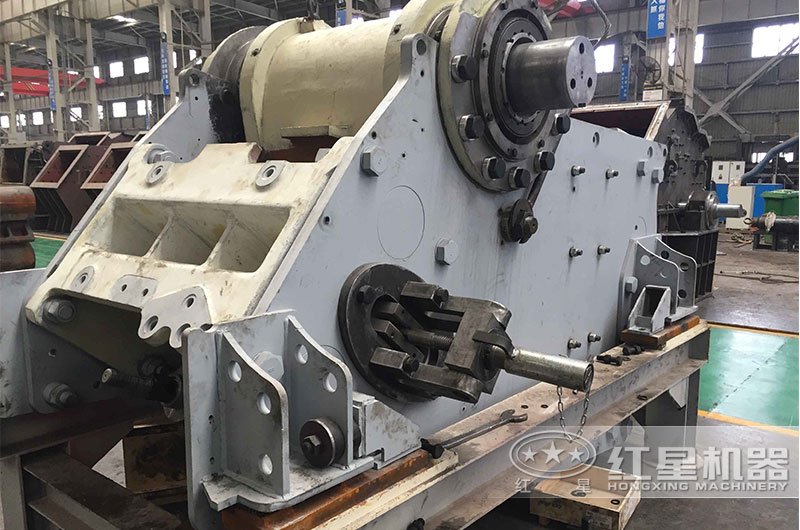 细颚式破碎机的部件——机架 细颚式破碎机的部件——机架