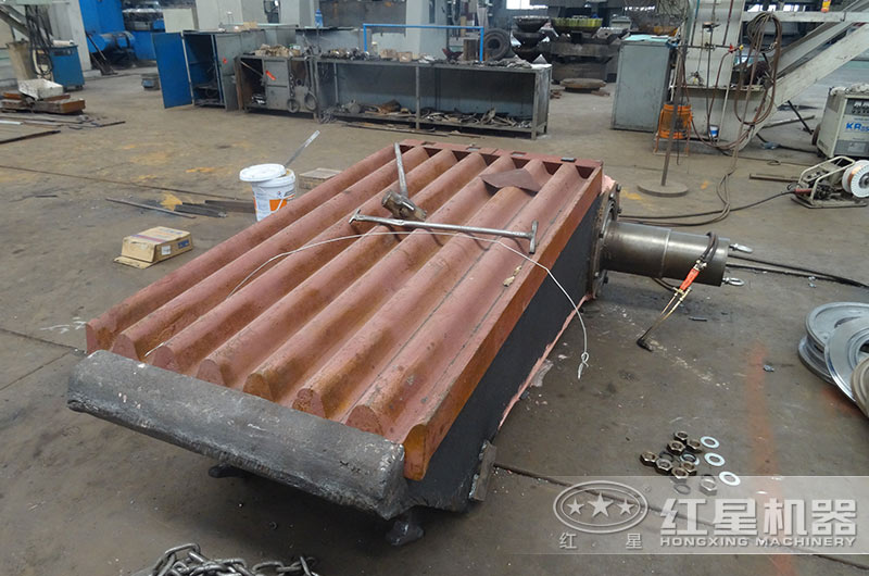 颚板部件 颚板部件