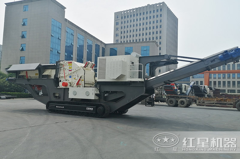 履带移动反击式破碎机 履带移动反击式破碎机