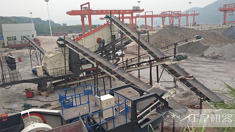 轮胎移动反击制砂机加工现场 轮胎移动反击制砂机加工现场