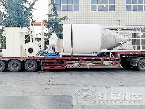 磨粉机发货现场 磨粉机发货现场